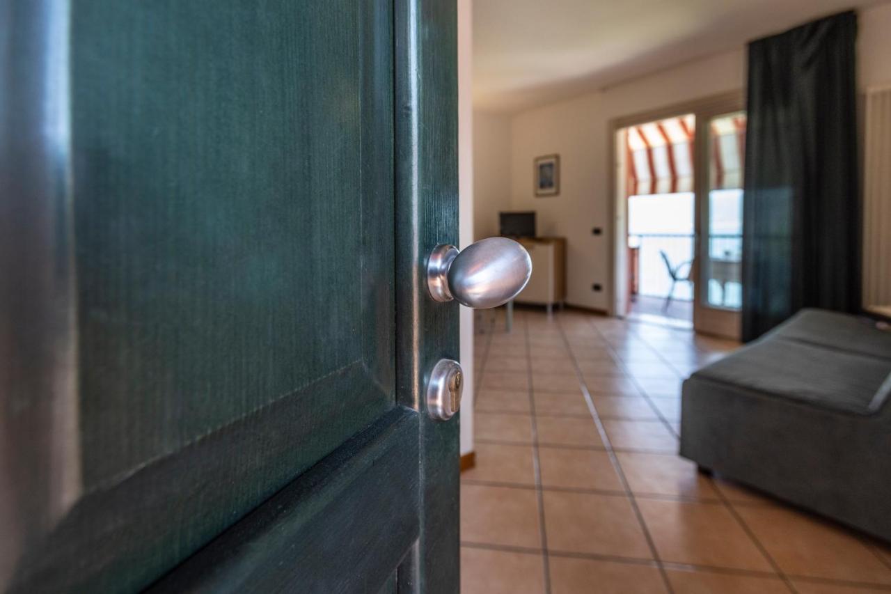 Residence Villa Al Lido Brenzone sul Garda Zewnętrze zdjęcie