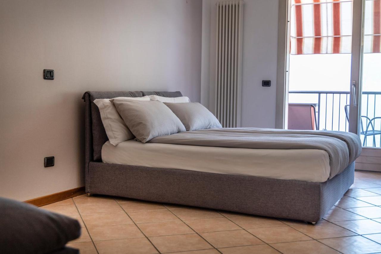 Residence Villa Al Lido Brenzone sul Garda Zewnętrze zdjęcie
